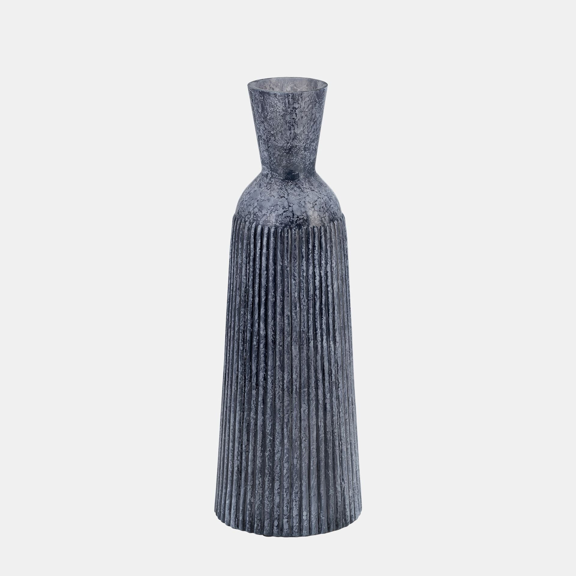 GROOVED GLASS VASE