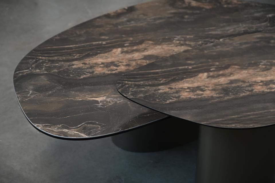 ARGON END TABLE