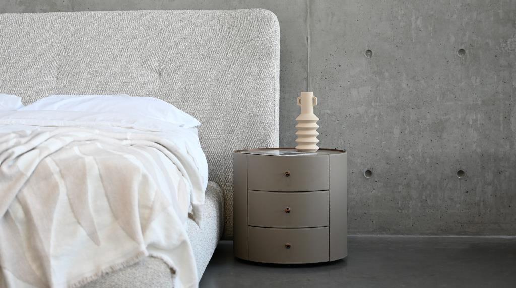 NERU ROUND SIDE TABLE