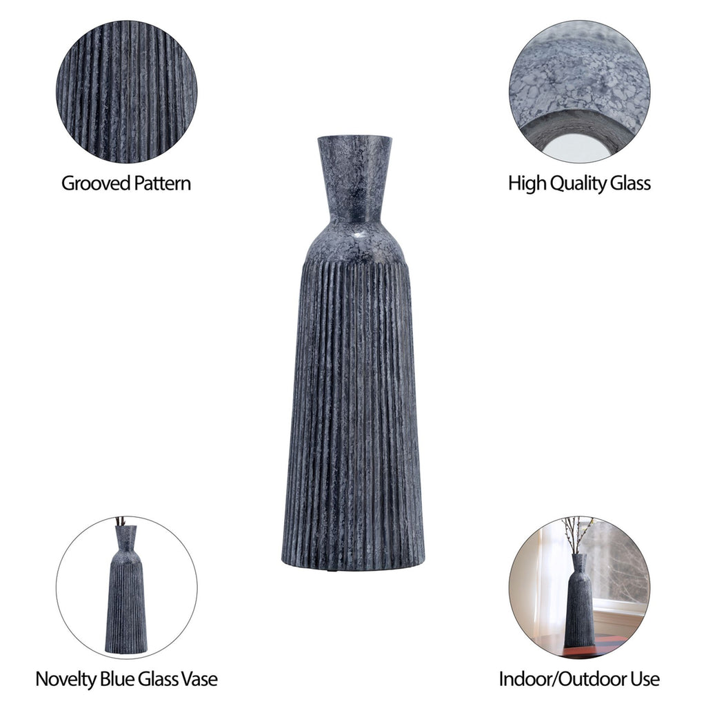 GROOVED GLASS VASE