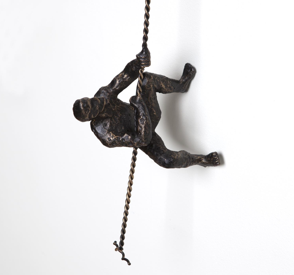 CLIMBING MAN-WALL MOUNTED-BRONZE