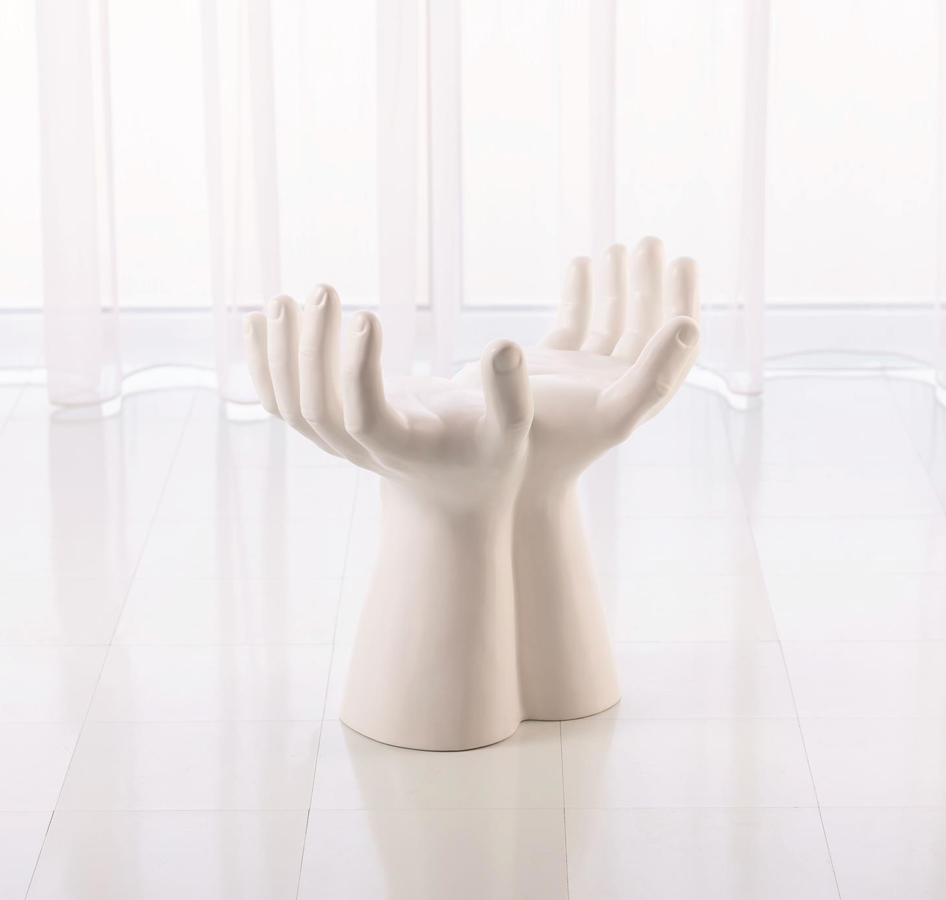 HANDS STOOL-MATTE WHITE