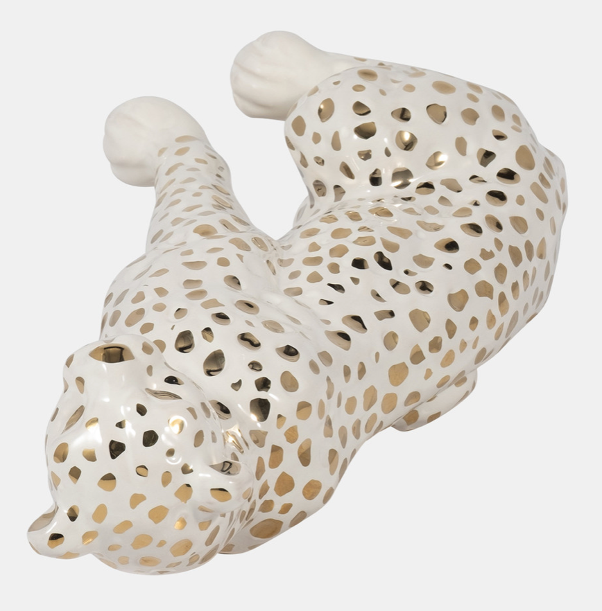 Sitting Leopard