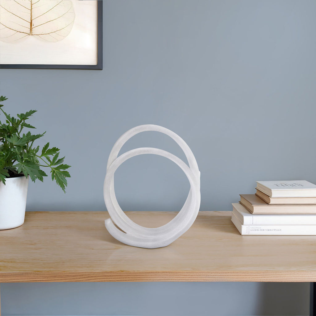 LOOPY RESIN OBJECT, WHITE