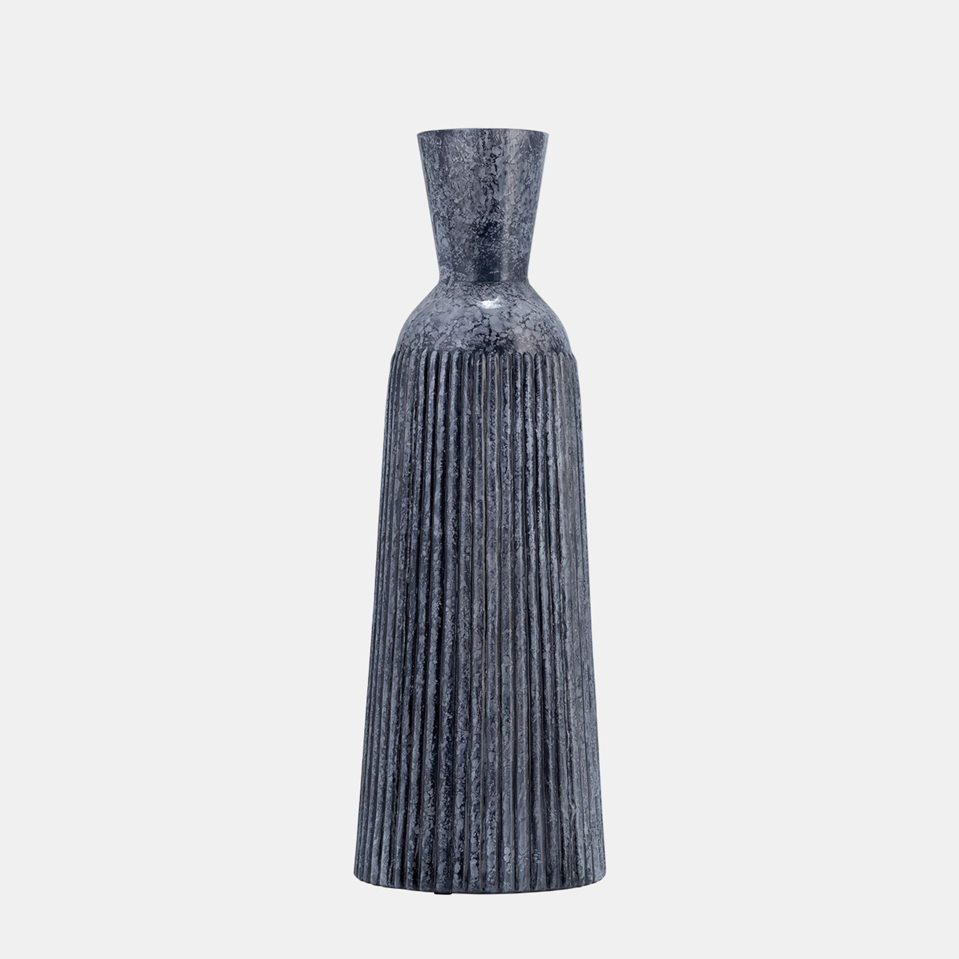 GROOVED GLASS VASE